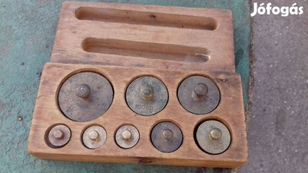 Antik réz súlykészlet eredeti fa dobozába