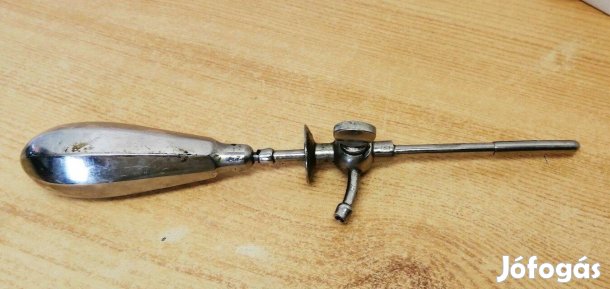 Antik rozsdamentes orvosi eszköz Trokár (M) jelzés 24-s méret