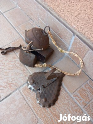 Antik sárga réz kolomp ajtó csengő szélhárfa 3db kolompból áll