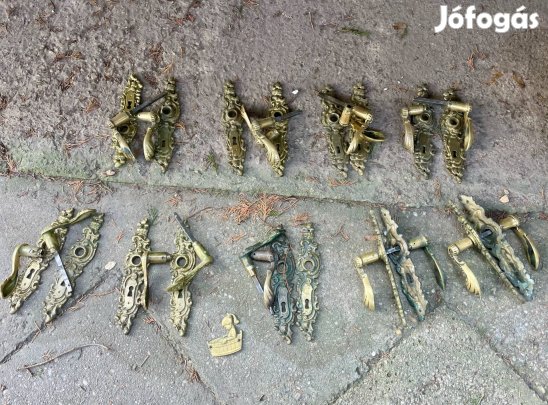 Antik sárgaréz kilincsek (11 pár)