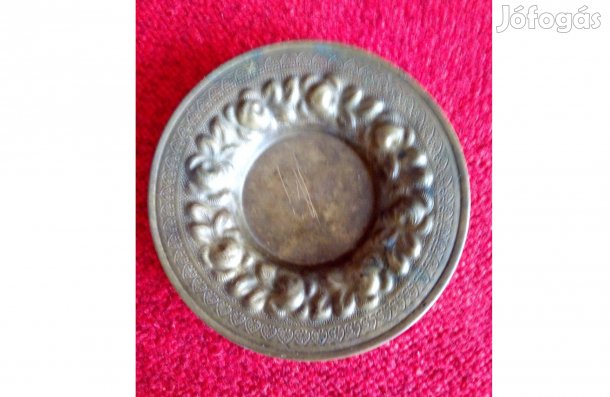 Antik sárgaréz kis tálka, metszett, domború díszes sárgaréz tálka