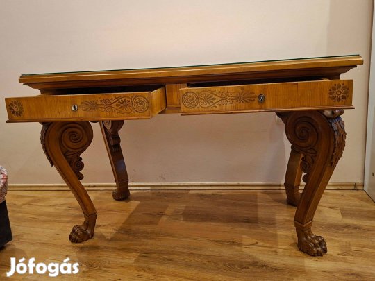 Antik stílusú iróasztal eladó