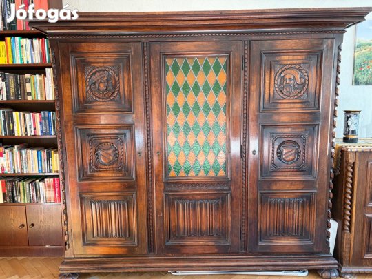 Antik szekrény + komód