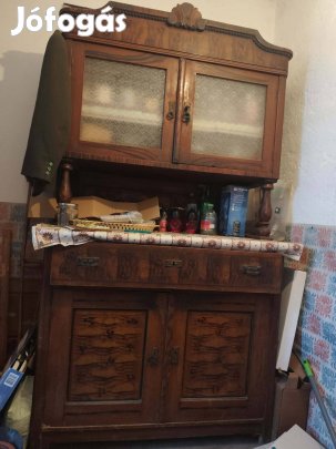 Antik tálaló és antik komód