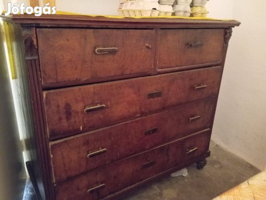 Antik tároló láda