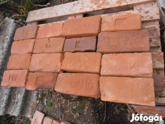 Antik tégla, feliratos tégla pucolva 10 darabonként 10000 ft:Lenti