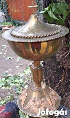 Antik templomi szenteltvíztartó, angyalos dísz, keresztes fedél