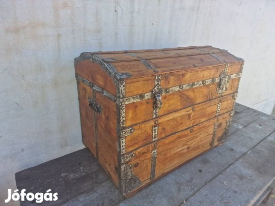 Antik utazóláda régi hajóláda népi régiség antik fa láda 