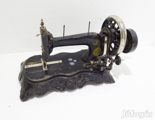 Antik varrógép Régi varrógép
