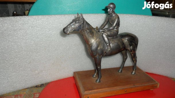 Antik zsoké lóval, ritka egyedi minőségi német szobor ajándéknak 1951