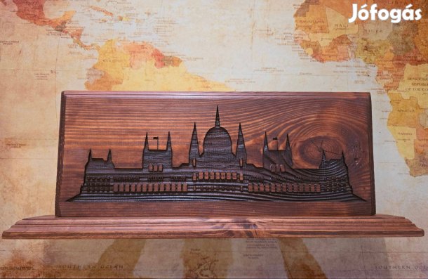 Antikolt, rusztikus álló dísz tábla, talpazattal (parlament)