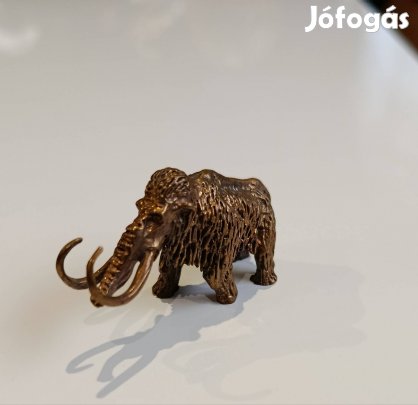 Antikolt bronz/sárgaréz miniatűr mamut figura (5x3 cm)