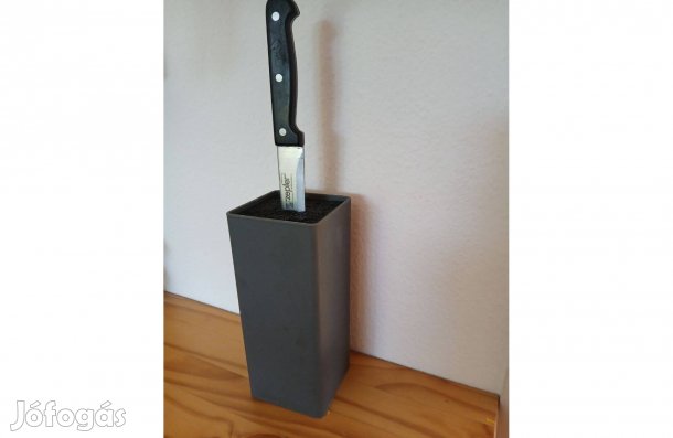 Antracit színű késtartó eladó!