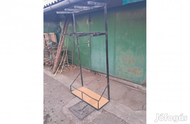 Anyagtároló állvány