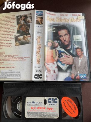 Apa zűrös hete vigjáték vhs 