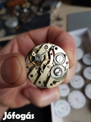 Apáca zsebóra szerkezetek