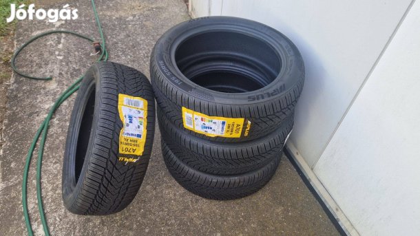 Aplus Téligumi Szett Gumiabroncs 195/50 R16 4 db