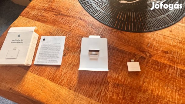 Apple Lightning 30 Pin adapter