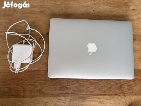 Apple Macbook Air 13" 2017 (A1466) - i5 / 8GB / 128GB - hibátlan