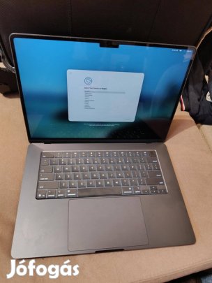 Apple Macbook Air 15' 16 GB RAM/512 GB tárhely