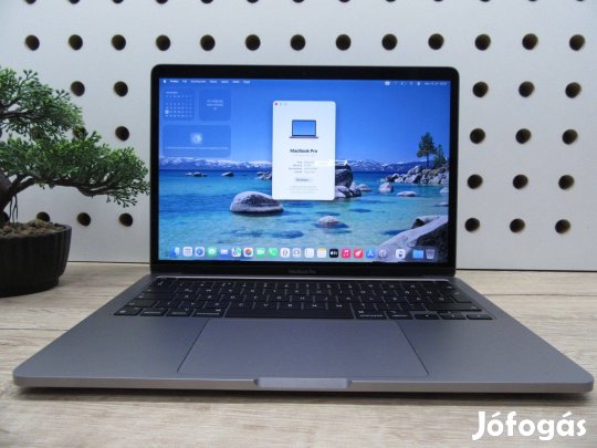 Apple Macbook Pro 13 (2022, M2) 500 Gb SSD - szép állapot