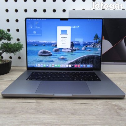 Apple Macbook Pro 16 (2021) 16GB / 512GB , szép állapot 82%-os akku