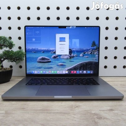 Apple Macbook Pro 16 (2021) 32GB/512GB, megkímélt, 158 ciklus,