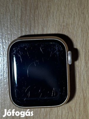 Apple Watch 5 40mm Rose gold 100% akkumulátor.