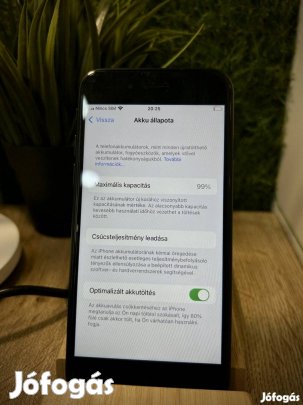 Apple Watch SE (2022) Kártyafüggetlen 64 GB, 12 hó garancia