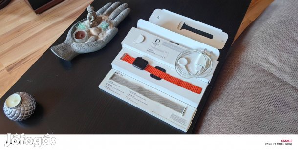Apple Watch Series 5 44mm minden gyári tartozékával