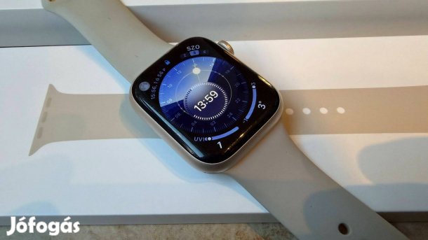 Apple Watch Series 8 GPS, 45 mm Starlight Sport szíjjal