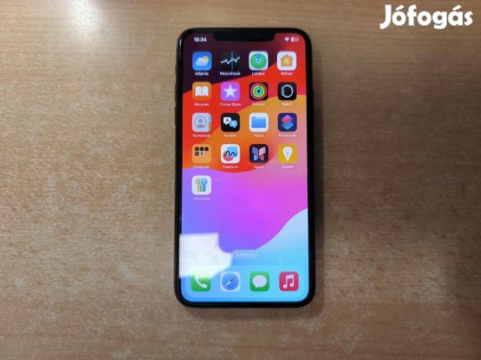 Apple iphone 11 Pro Max Független Újszerű Grey Garis 100%-os akkuval !