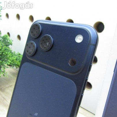 Apple iphone 17 Pro Max 256GB Deep Blue Karcmentes állapot 100% a