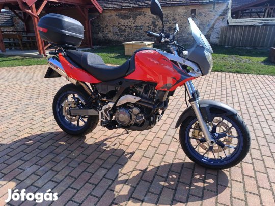 Aprilia Pegaso Strada 660