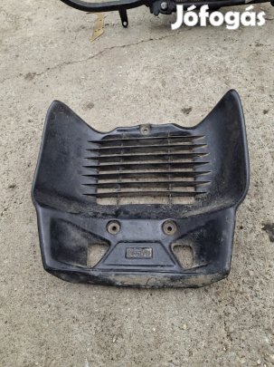 Aprilia Rs50 hűtő előtti idom