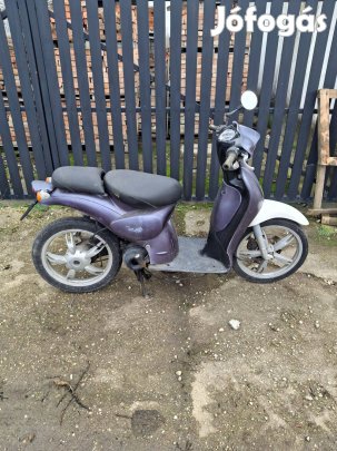 Aprilia Scarabeo Piaggio bontott alkatrészek