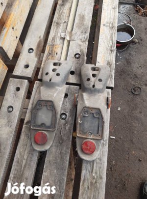 Aprilia Scarabeo hátsó sárvédő