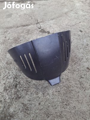 Aprilia Scarabeo sarok idom