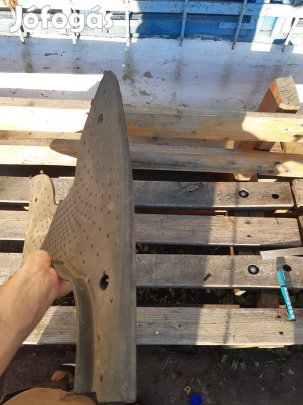 Aprilia Scarabeo taposó idom