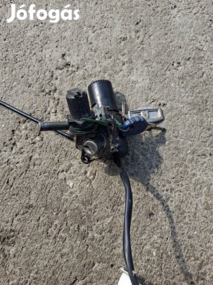 Aprilia Sportcity zárszett