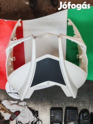 Aprilia Sxr 50 első idom - gyári - 1B007694