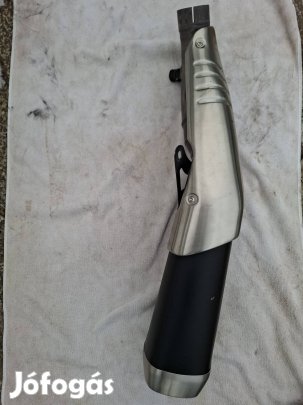 Aprilia V4 kipufogó