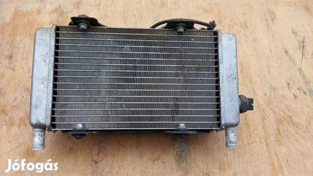 Aprilia atlantic 200 hűtő