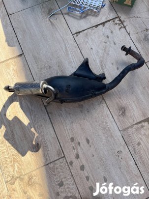 Aprillia sr50 kipufogó