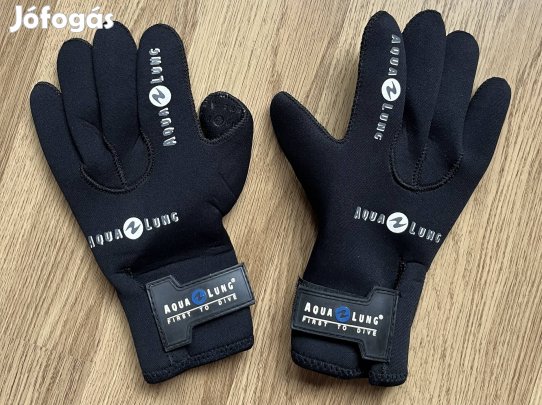 Aqualung búvárkesztyű