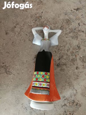 Aquincum porcelán Népviseletes lány!