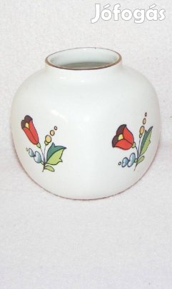 Aquincum virágos porcelán kisváza