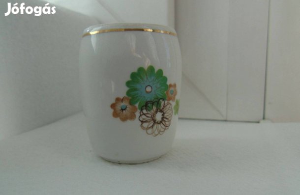 Aquincumi porcelán pálinkás pohár 1975.03.08. 1 db