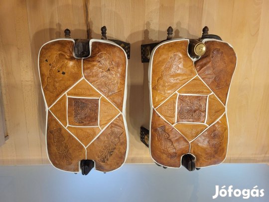 Arab világból származó puffok, és teve nyergek