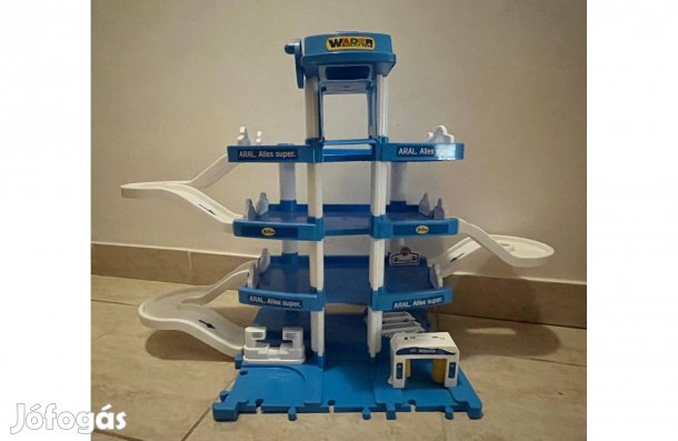 Aral Garázs játék